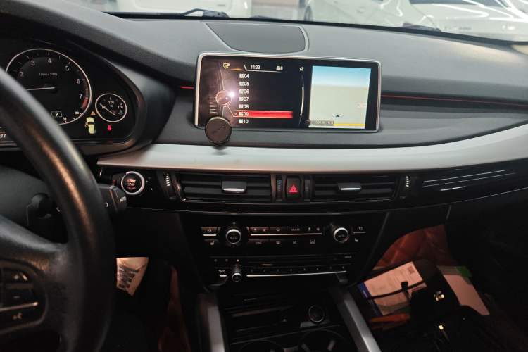 Used BMW X5 2014 xDrive35i Elegant Edition
