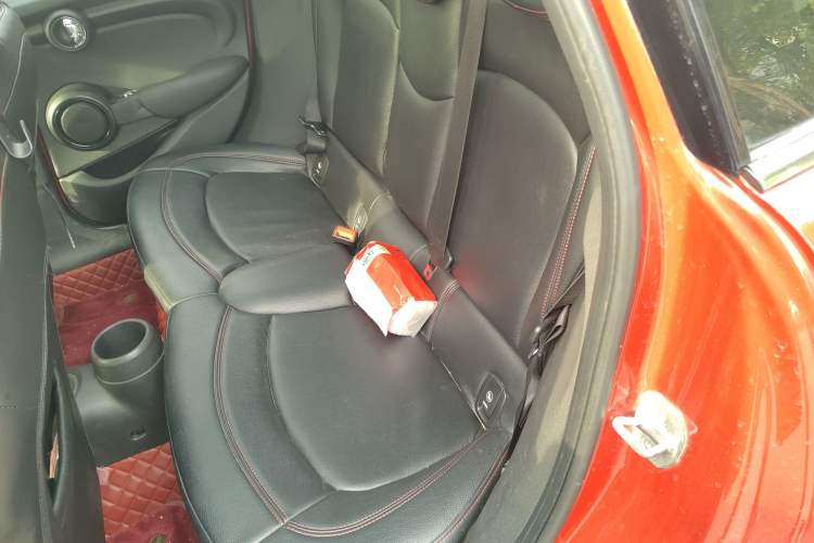 Used MINI MINI 2016 1.5T COOPER Five-Door Edition
