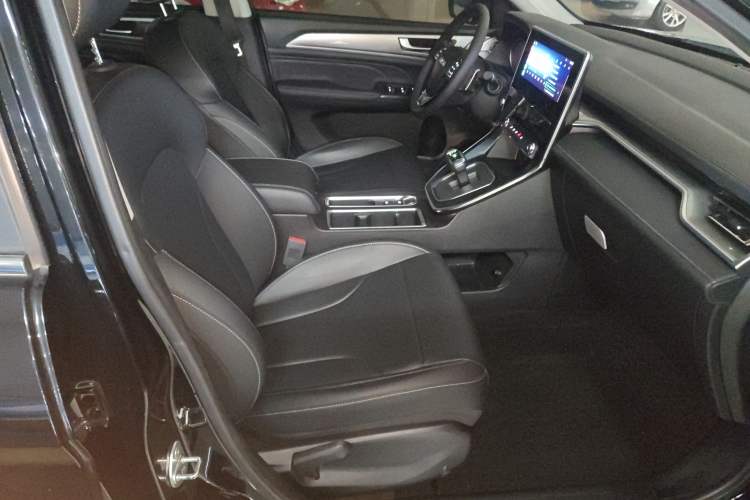 Used Haval M6 2021 PLUS 1.5T DCT Luxury Smart Connectivity Model