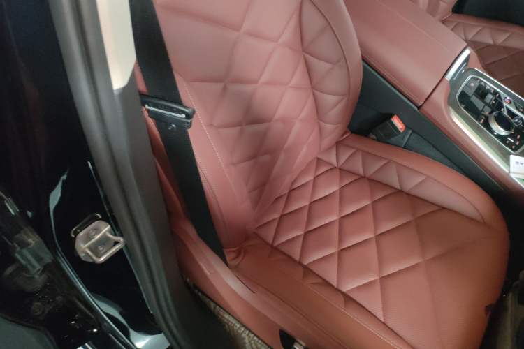 Used BMW X5 2023 xDrive 30Li Luxury M Sport Night Edition Package
