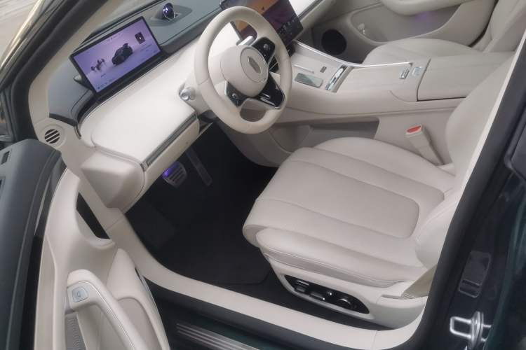 Used Hima Luxeed S7 2026 Model Max+ Left Front Seat