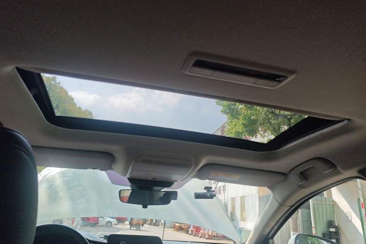 Used Mazda 3 Axela 2022 2.0L Automatic Zhiya Edition
