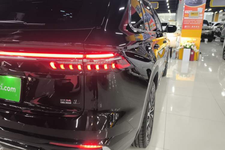 Used Geely Auto Monjaro L 2025 Dongfang Yao 2.0TD Automatic Jinzhao Edition
