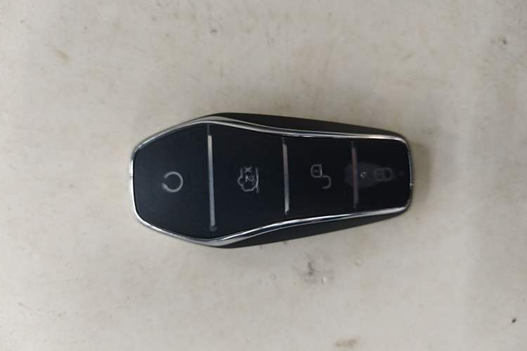 Used BYD Seal 07 DM-i 2025 Intelligent Driving Version DM-i 1.5L 125 km Luxury Edition
