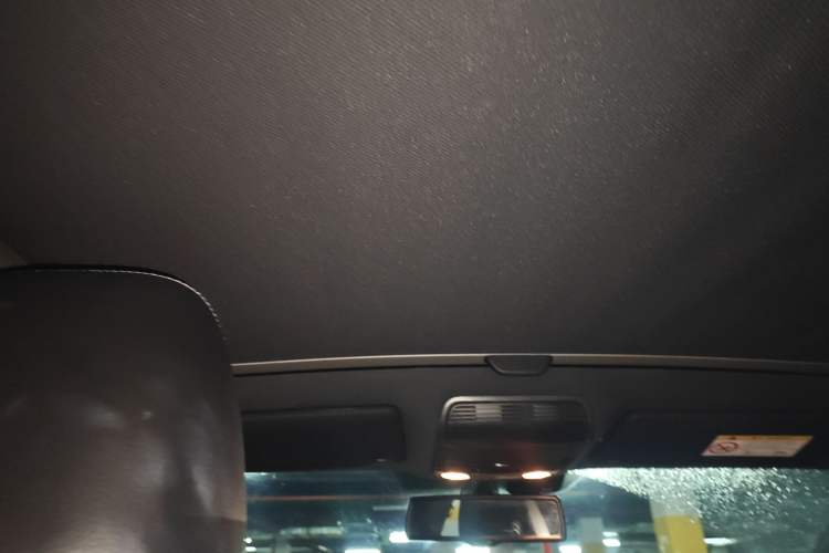 Used Volkswagen FAW-Volkswagen CC 2015 2.0 TSI Prestige Model
