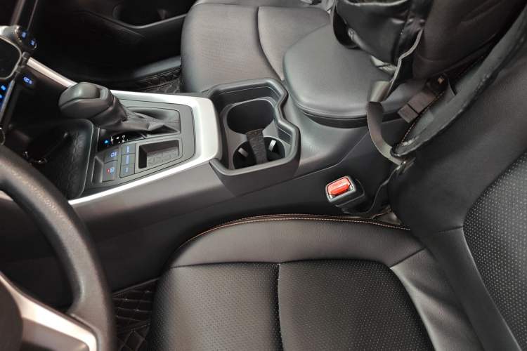 Used Toyota RAV4 2020 2.0L CVT Two-Wheel Drive Fashion Edition