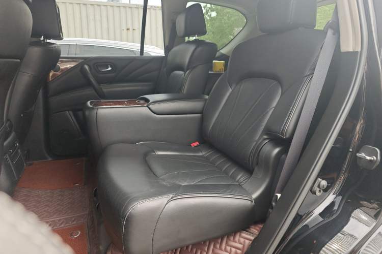 Used Infiniti QX80 2016 5.6L 4WD Left Rear Seat