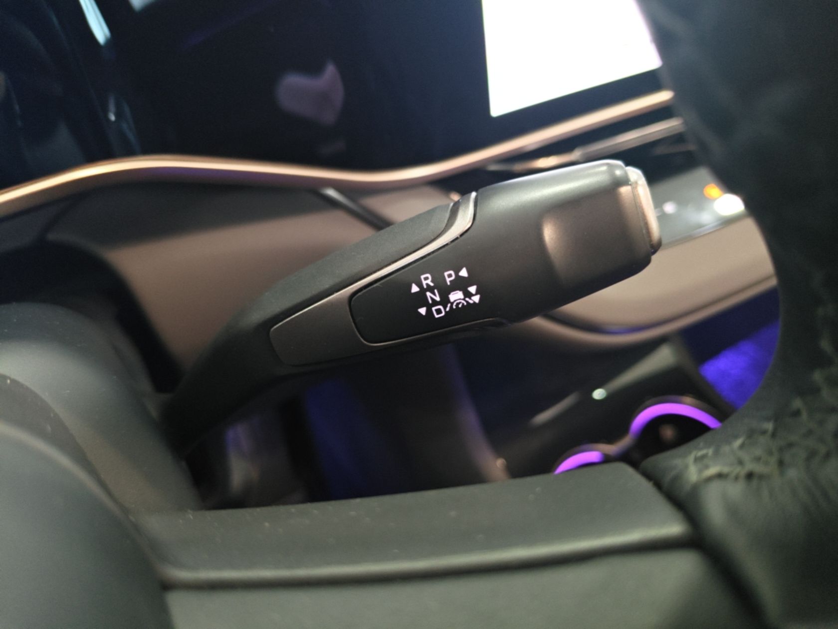 Hongqi EH7 2025 640 All-Wheel Drive Smart Selection Edition — снимка 16