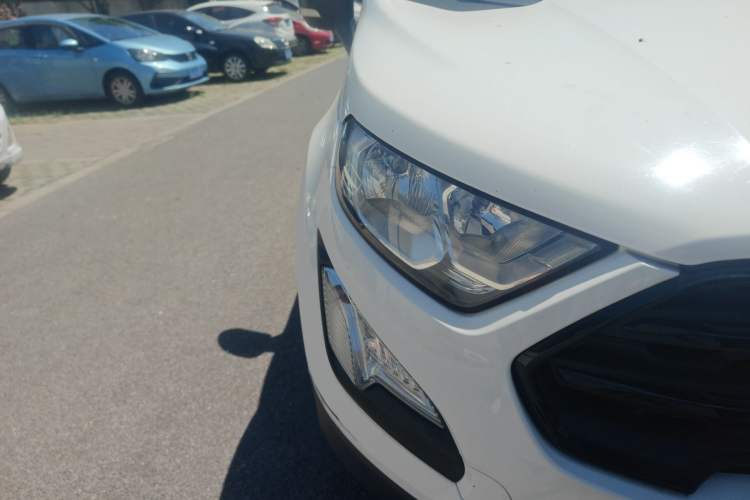 Used Ford EcoSport 2018 1.5L Automatic Elite Edition Right Front Headlight