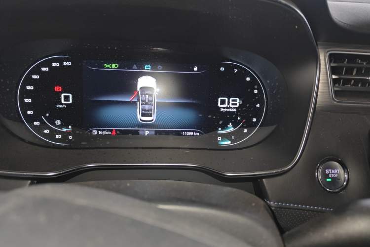 Used Roewe RX5 2023 PLUS 330TGI Automatic Trendsetting Smart Edition