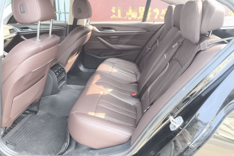 Used BMW 5 Series 2020 530Li Leading Edition Luxury Package Left Rear Seat