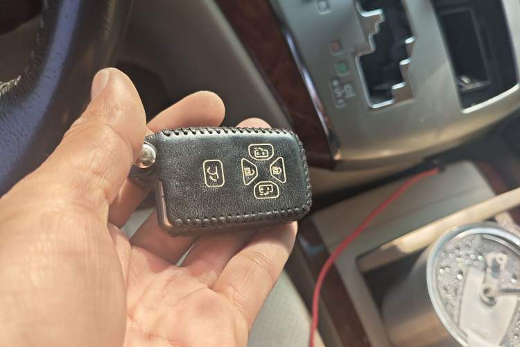 Used Toyota Alphard 2011 3.5L Luxury Edition