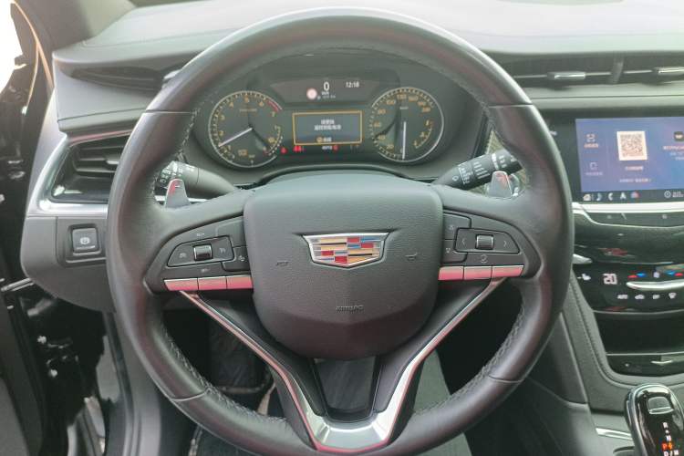Used Cadillac XT6 2020 28T Six-Seater Luxury Sporty Enjoy-the-Comfort Safety Edition Steering Wheel