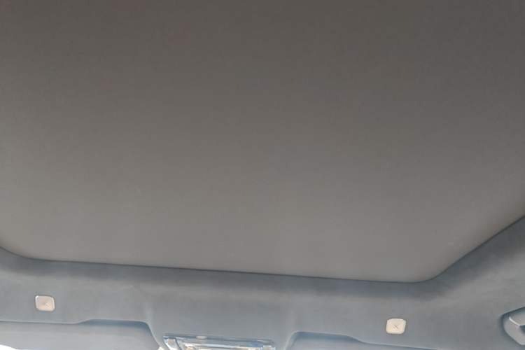 Used Formula Leopard 8 2025 Smart & Brave Flagship Edition 7 Seats