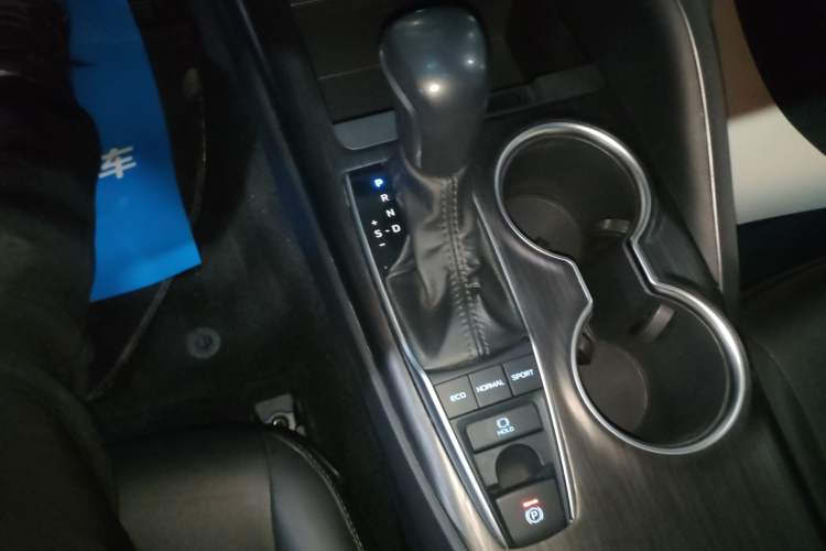 Used Toyota Camry 2021 2.5G Luxury Edition