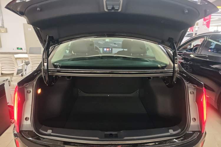 Used Hongqi E-QM5 2023 Revised Version Basic Travel Edition