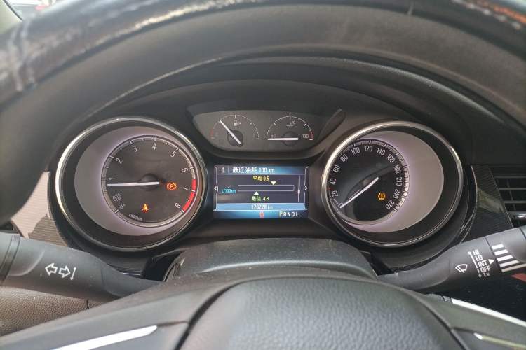 Used Buick Verano 2015 Sedan 20T Dual-Clutch Leading Model
