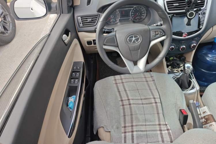 Used JAC Group J6 A30 2013 1.5L Manual Luxury Model China IV Standard
