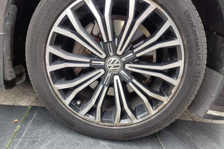 Used Volkswagen Phideon 2018 Revised Version 380TSI Two-Wheel Drive Business Edition
