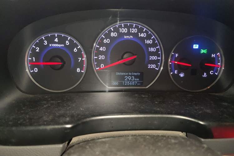 Used Hyundai Santa Fe Classic 2012 2.4 Comfort Edition 7-Seater Four-Wheel Drive