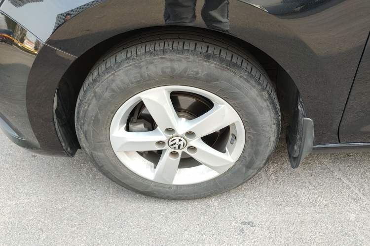 Used Volkswagen Santana 2016 1.4L Manual Fashion Edition
