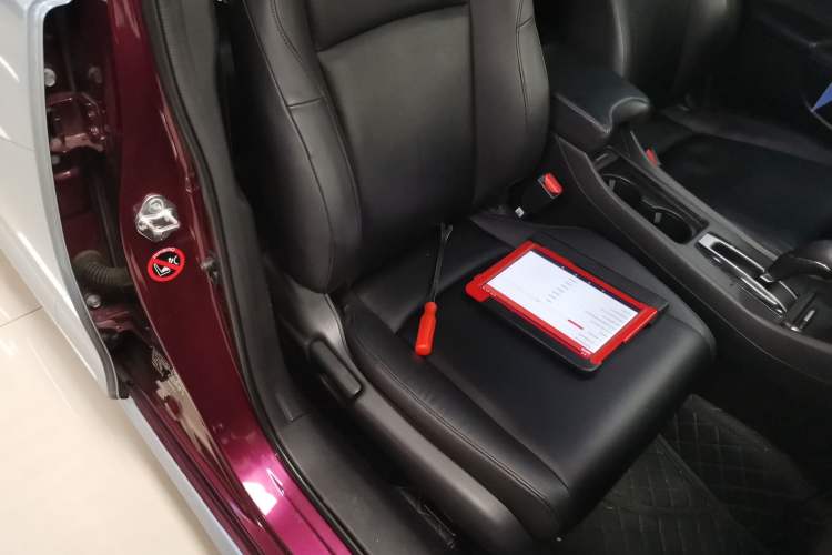 Used Honda Jade 2017 1.8L automatic Comfort version 5 seats Right Front Seat