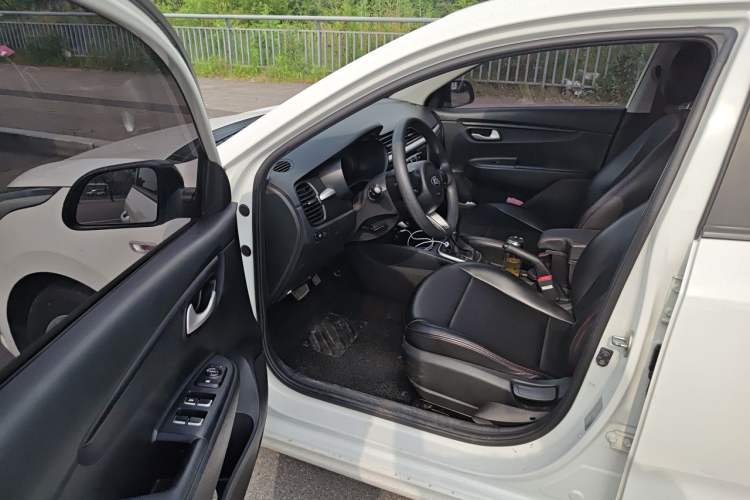 Used Kia K2 2017 Sedan 1.4L Automatic GLS
