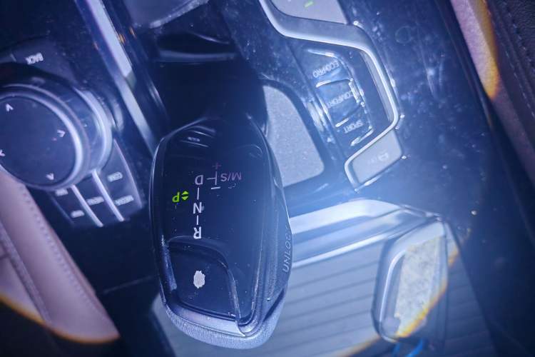 Used BMW X3 2020 xDrive25i M Sport Package Gear Lever