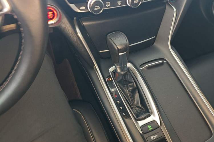 Used Honda Inspire 2022 260TURBO Elegant Edition Gear Lever