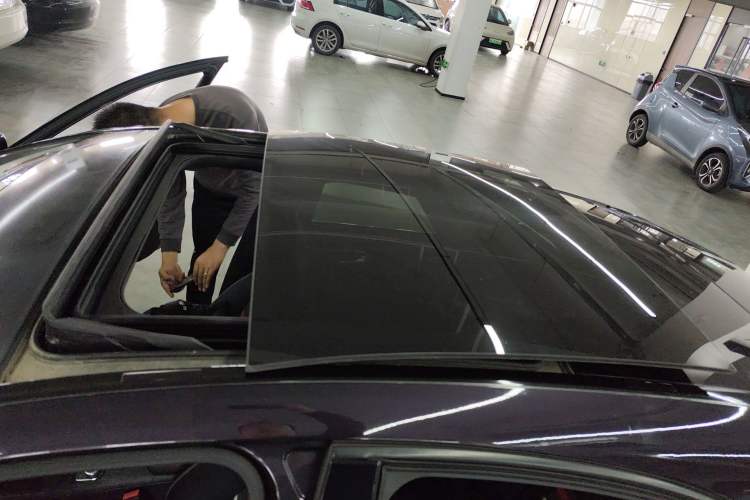 Used Mercedes-Benz A-Class 2015 A 180 Roof