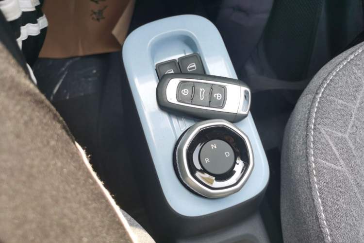 Used Geely Galaxy Panda 2024 Panda Mini 200km Endurance Bear