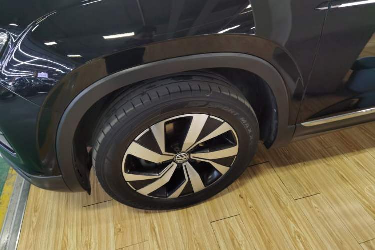 Used Volkswagen Tayron 2020 330TSI Two-Wheel Drive Luxury Smart Connectivity Version