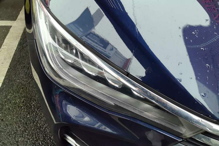 Used BYD Song MAX 2019 1.5T Automatic Smart Connect Ruiyi Model 6-Seater China V Standard Right Front Headlight