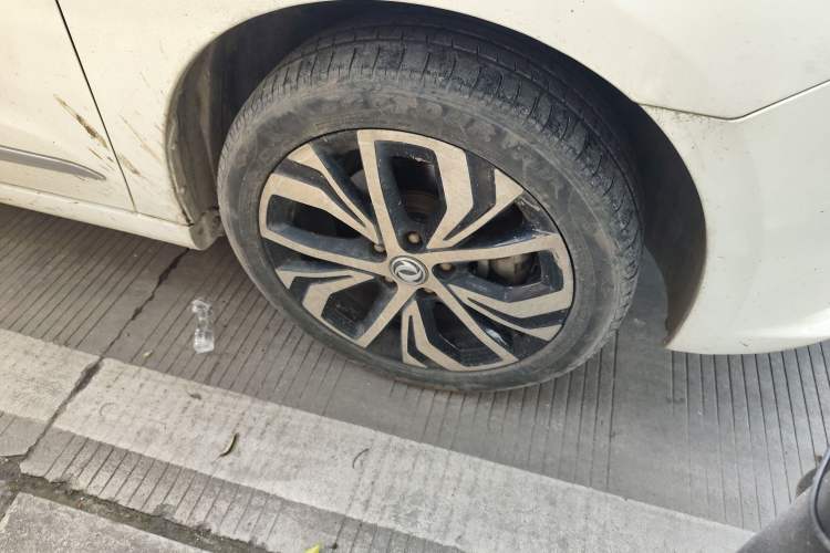 Used Dongfeng Aeolus E70 2019 500 Ultra-Comfort Edition
