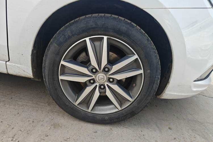 Used CHANGAN Eado 2016 1.6L Manual Fashion Edition