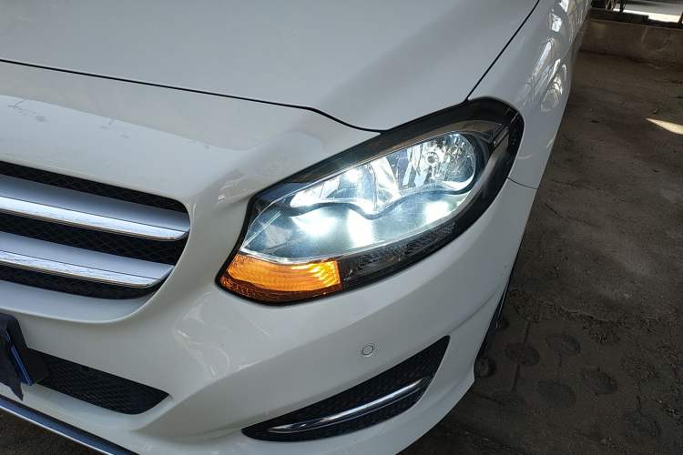 Used Mercedes-Benz B-Class 2019 B 200 Sport Edition
