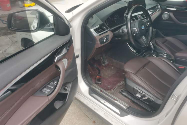 Used BMW X2 2021 sDrive25i Leading Model M Sport Package Driver Seat