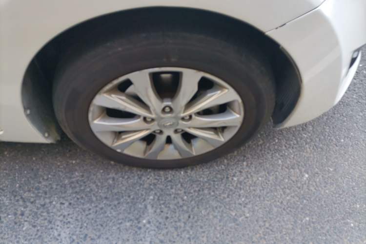 Used Hyundai Elantra (5th Generation / Langdong) 2016 1.6L Automatic Prestige Model
