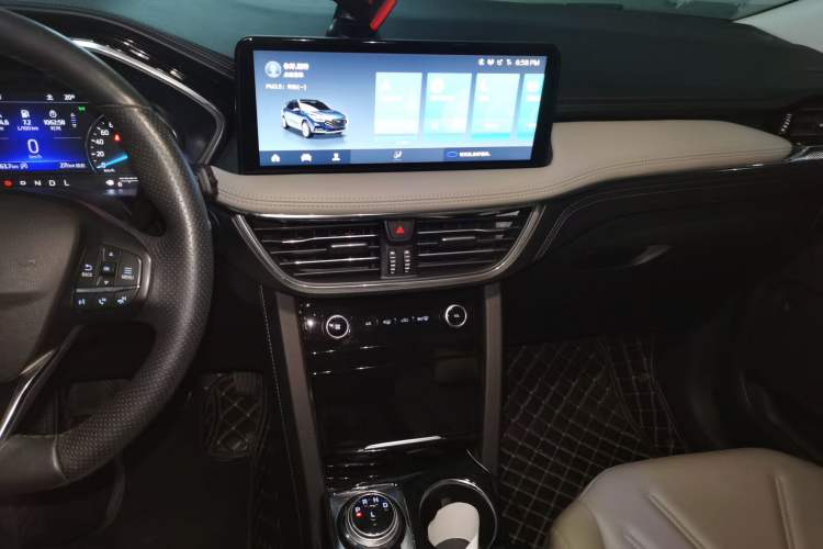 Used Ford Escape 2020 EcoBoost 245 Two-Wheel-Drive Comfort Edition