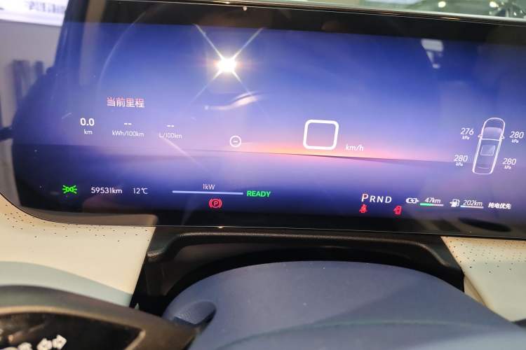 Used Buick GL8 New Energy 2024 Lu Zun Luxury Edition 6-Seater
