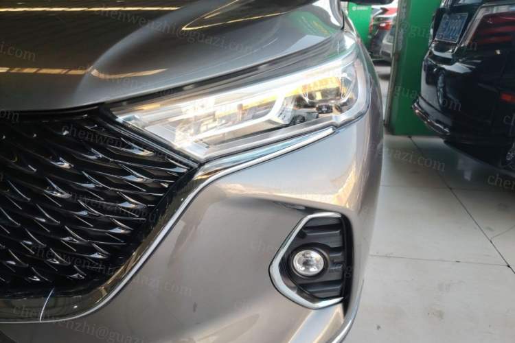 Used Haval M6 2021 PLUS 1.5T DCT Prestige Smart Connectivity Model
