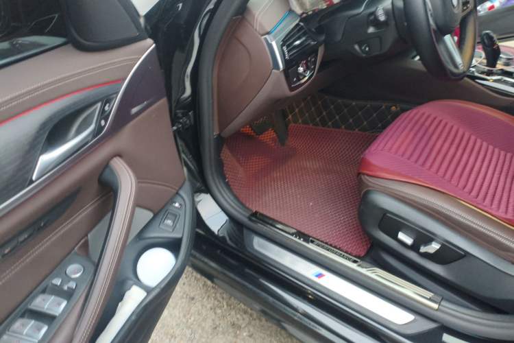 Used BMW 5 Series New Energy 2021 535Le M Sport Package Driver Seat