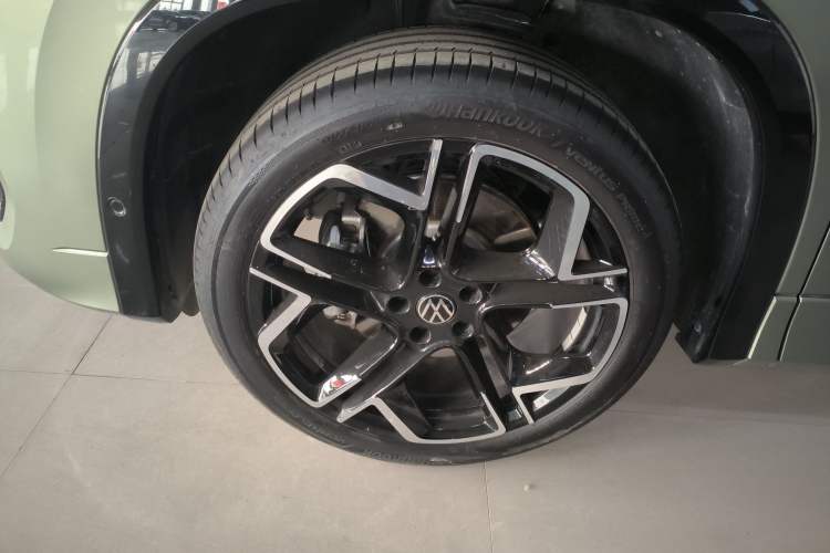 Used Volkswagen Tayron 2025 Tiguan L 380TSI 4Motion Luxury Easy Package