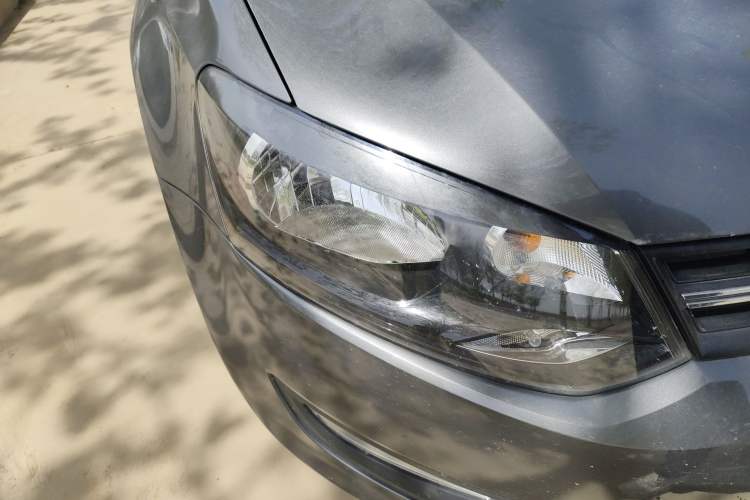 Used Volkswagen Polo 2011 1.6L Manual ZhiShang Edition