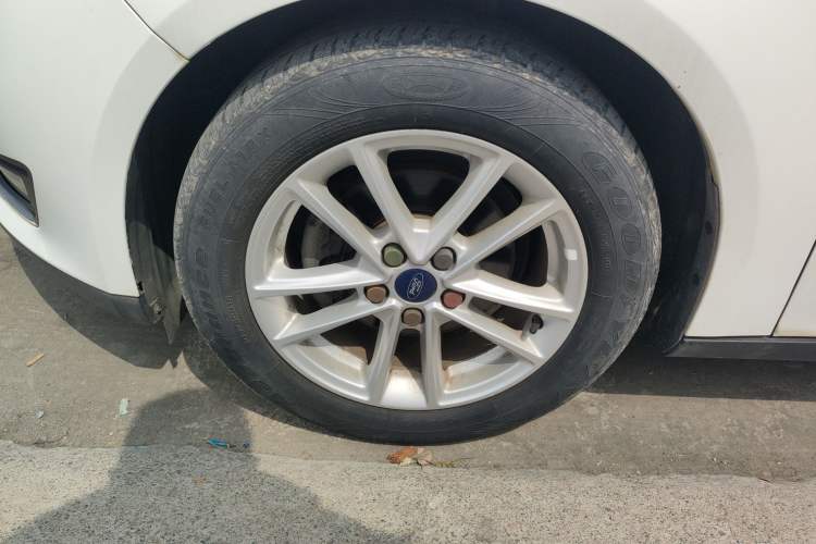 Used Ford Focus 2015 Sedan 1.6L Automatic Trend Model