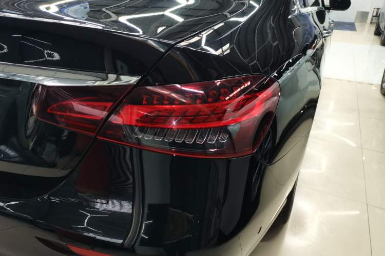 Used Mercedes-Benz E-Class 2023 E 300 L Luxury Model
