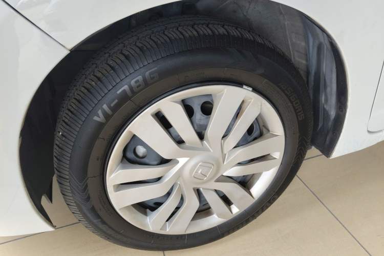 Used Honda Fit 2016 1.5L LXS CVT Comfort Sunroof Version
