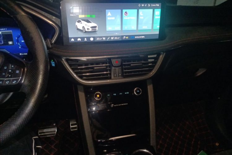 Used Ford Escape 2020 EcoBoost 245 Four-Wheel Drive Titanium Edition Audio And AC Panel