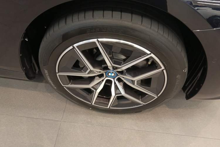Used BMW i5 2025 eDrive 40L M Sport Package