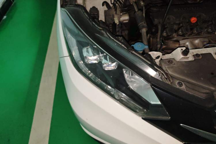 Used Honda Vezel 2015 1.8L CVT 2WD Luxury Model